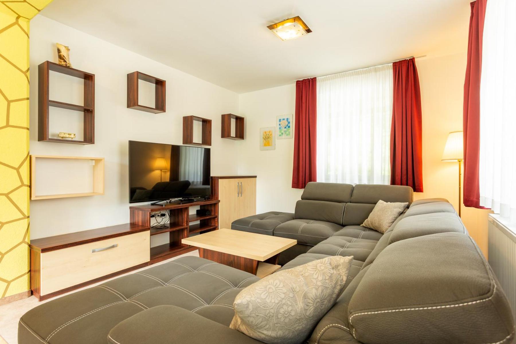 Apartma z dnevno sobo